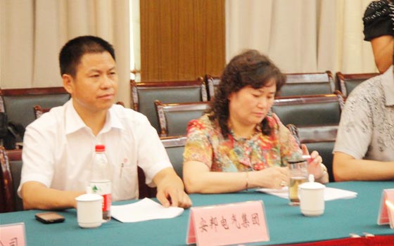 ����F(tu��n)�����L(zh��ng)���O�B