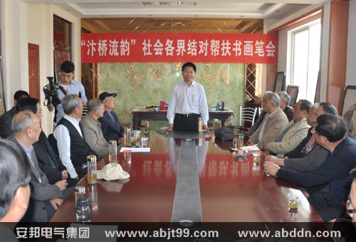 ����늚⼯�F(tu��n)�����L(zh��ng)���O�B��ٛ(z��ng)�ͷ��Y��r(sh��)�İl(f��)���vԒ